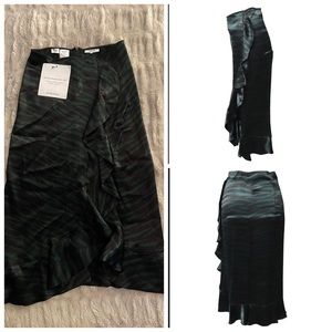 Ganni Zebra Print Ruffle Skirt in Black and Green Viscose.